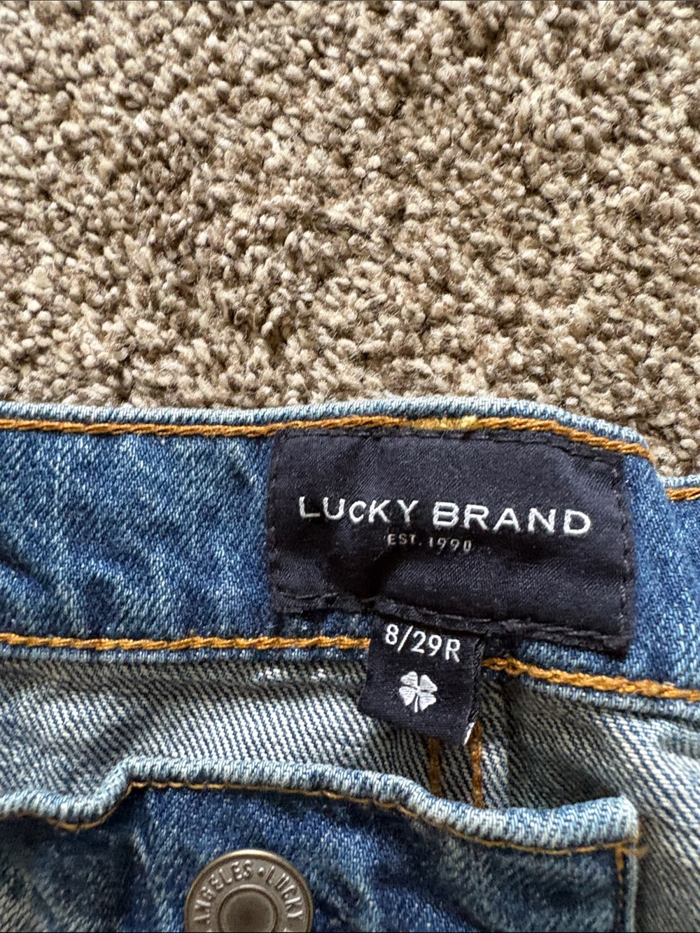 Lucky Brand Boyfriend crop Jeans - Picture 3 of 7